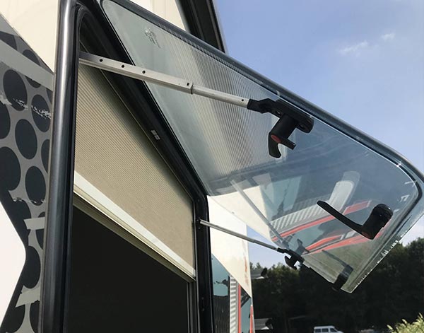 Observation Ventilation Window